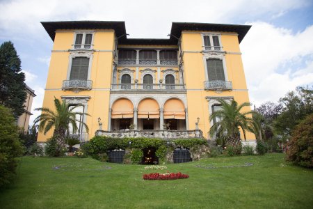 Album fotografici dei matrimoni svolti nella location Villa Rusconi Clerici