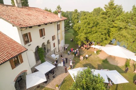 Album fotografici dei matrimoni svolti nella location Cascina Boscaccio