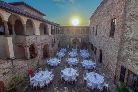 Album fotografici dei matrimoni svolti nella location Castello di Agazzano